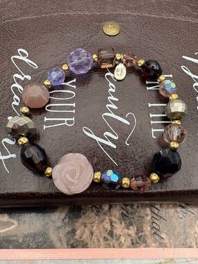 Cookie Lee Rose Beaded Stretch Bracelet Purple Black Gold Signed